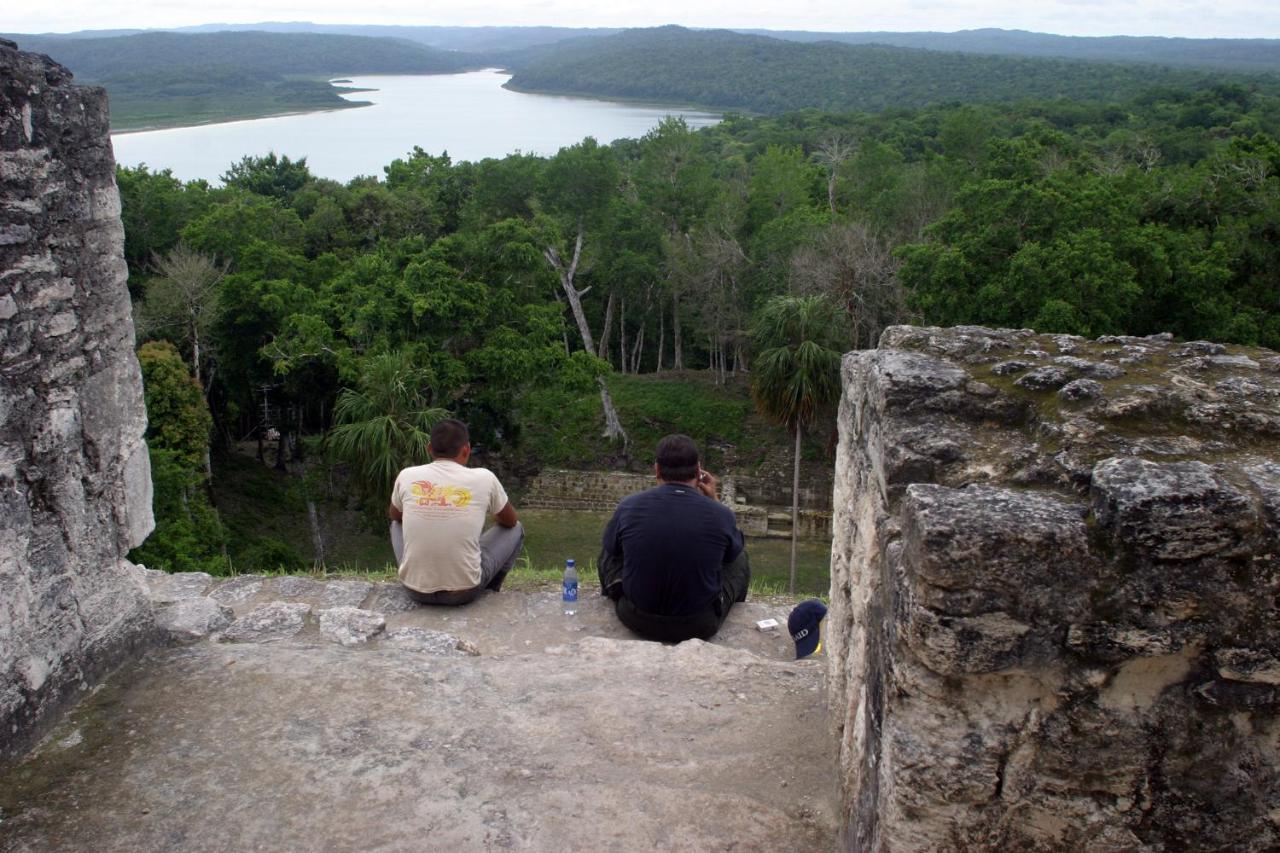 Peten Esplendido Flores Buitenkant foto